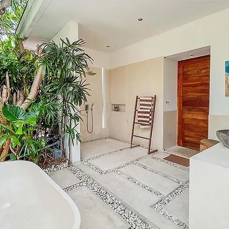 Villa Kallayaan By Optimum Bali Villas Seminyak  Exterior photo